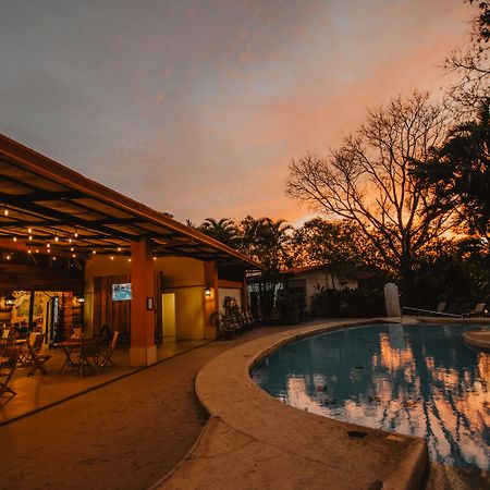 Hacienda Guachipelin Volcano Ranch Hotel & Hot Springs Либерия Екстериор снимка