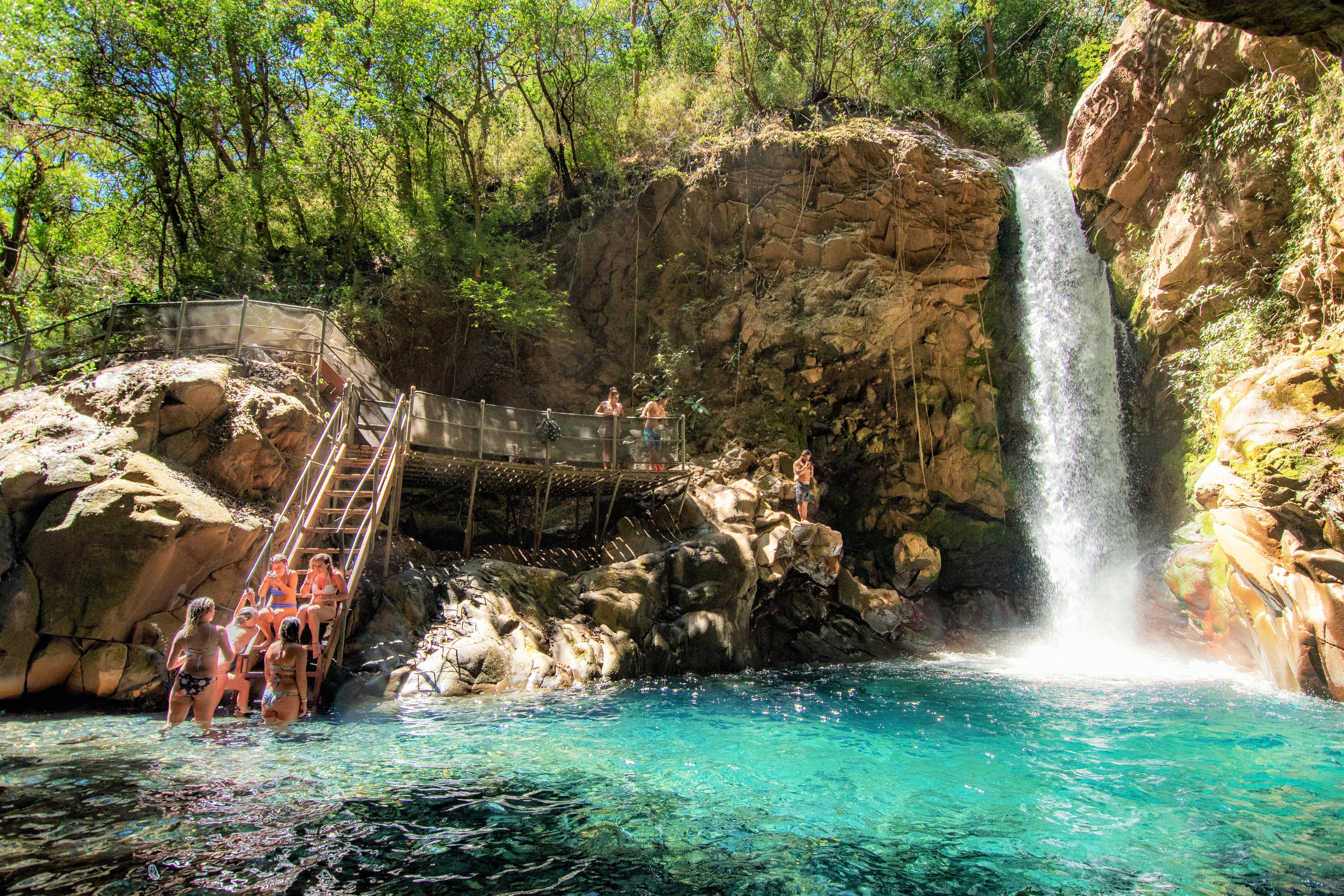 Hacienda Guachipelin Volcano Ranch Hotel & Hot Springs Либерия Екстериор снимка