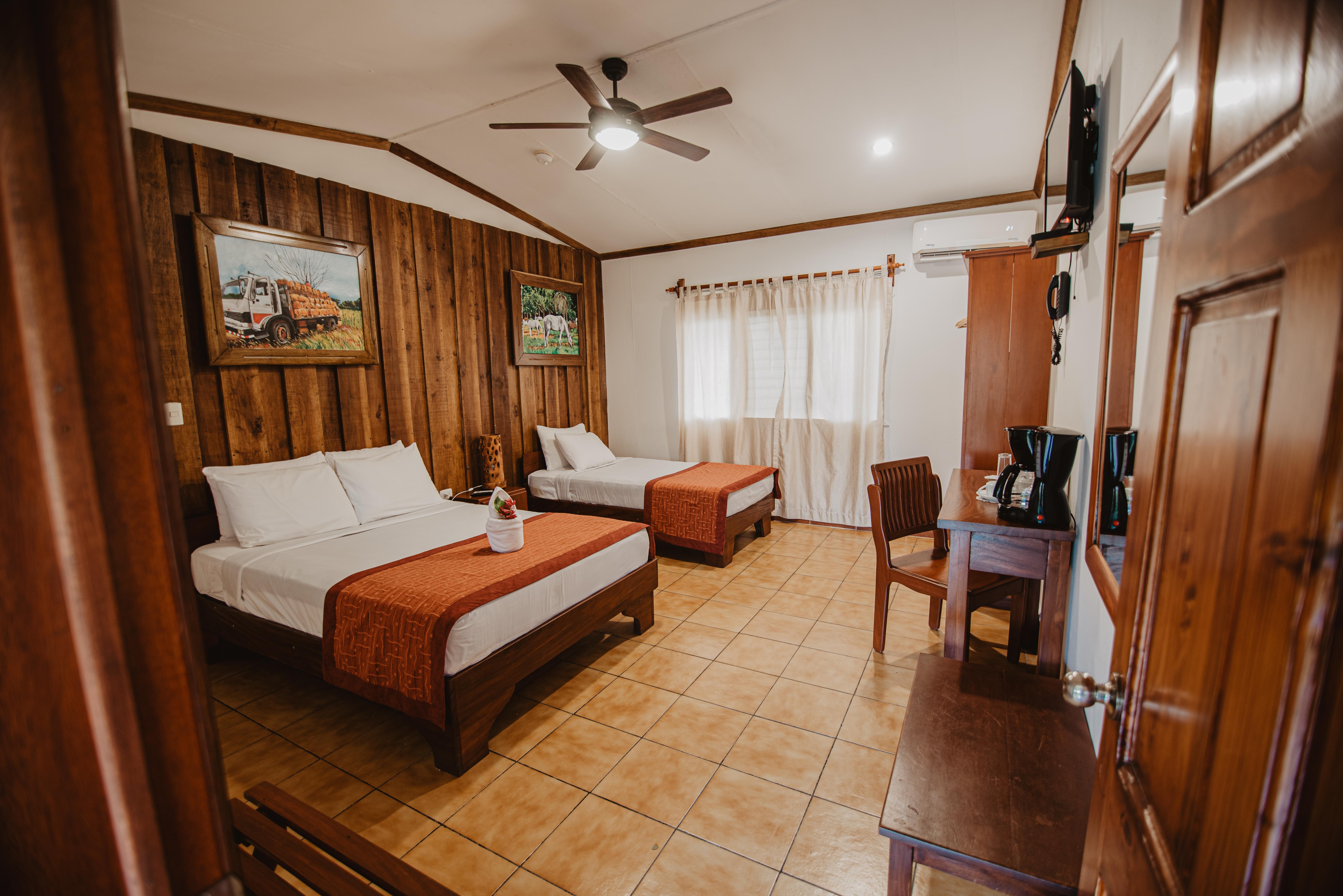 Hacienda Guachipelin Volcano Ranch Hotel & Hot Springs Либерия Екстериор снимка