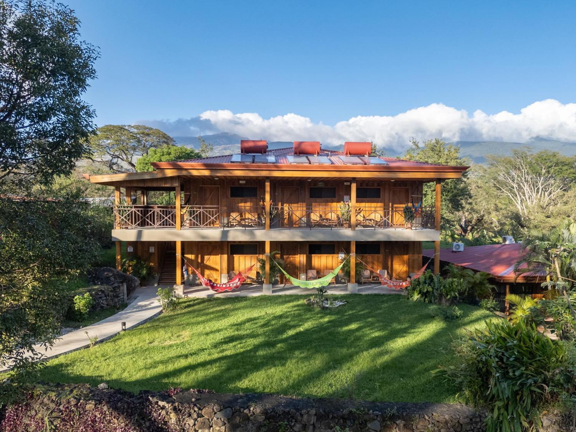 Hacienda Guachipelin Volcano Ranch Hotel & Hot Springs Либерия Екстериор снимка