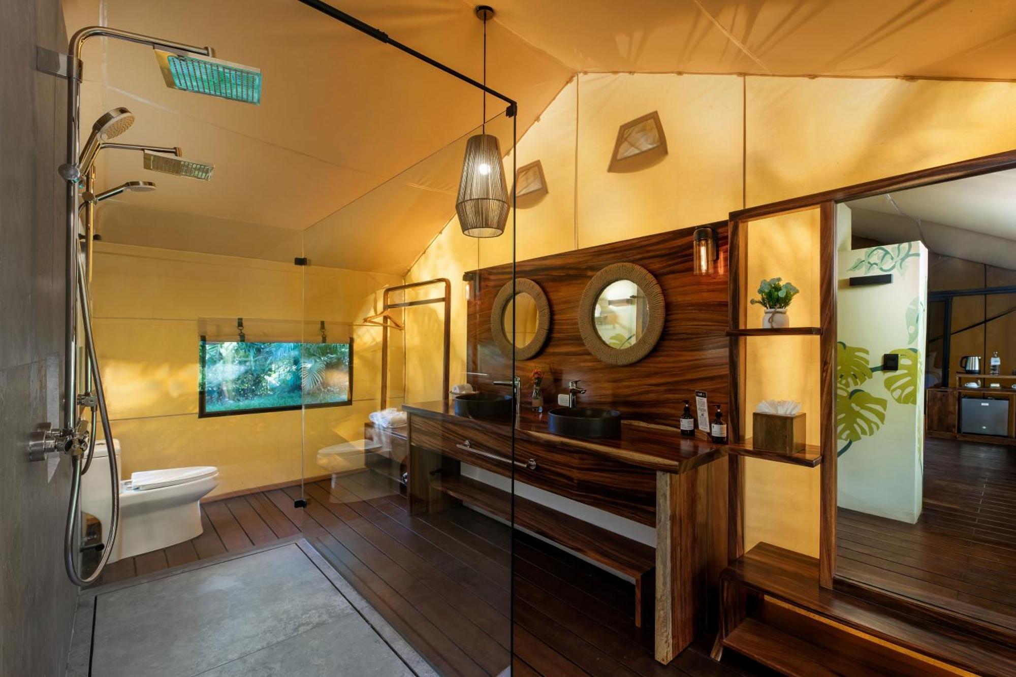 Hacienda Guachipelin Volcano Ranch Hotel & Hot Springs Либерия Екстериор снимка